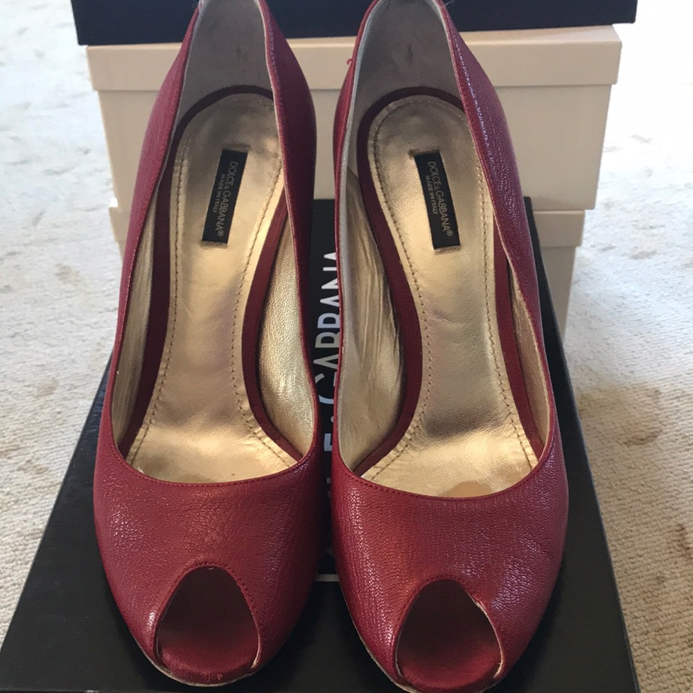 Open toe red wood stacked heel